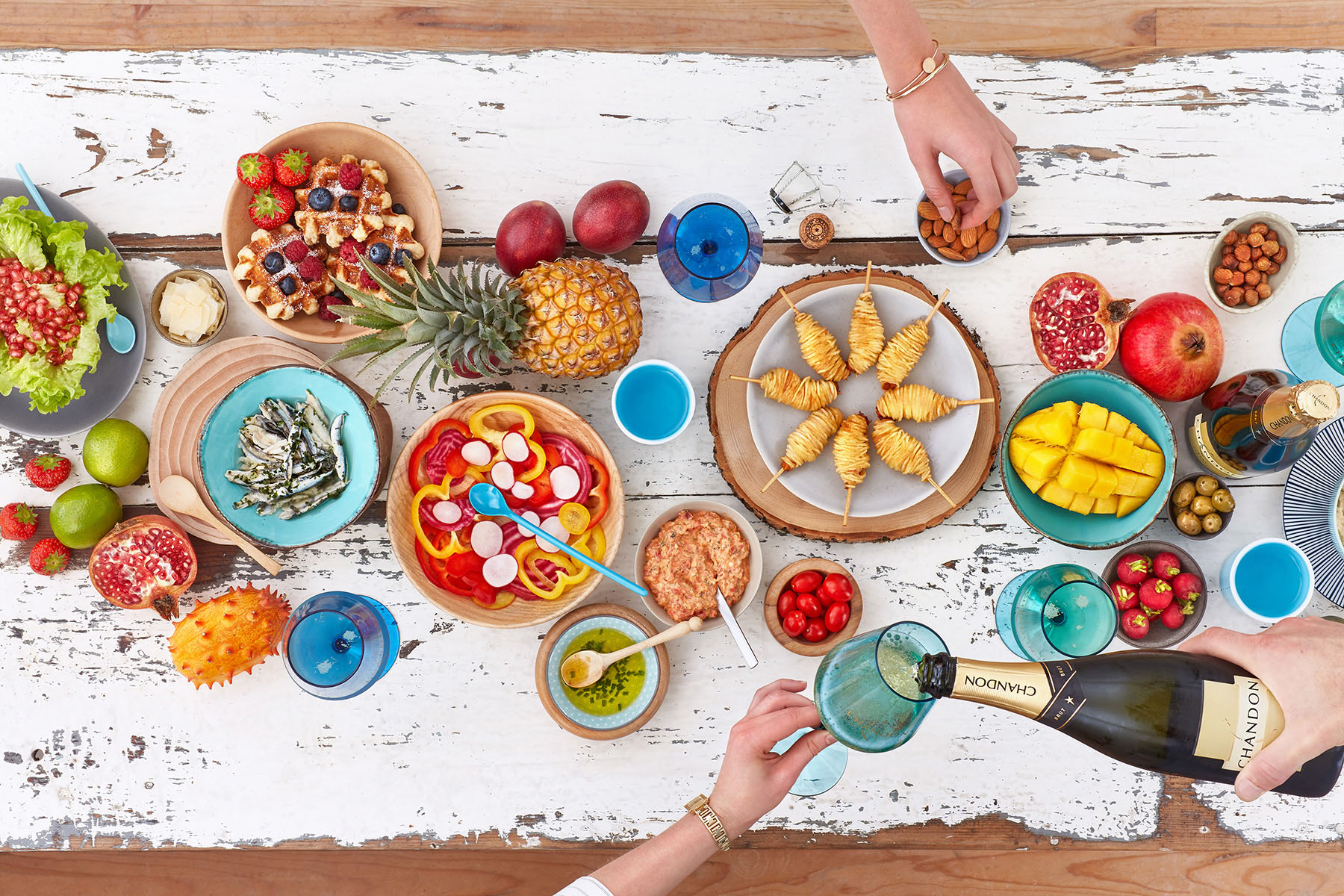 Flat Lay Brunch festif et coloré